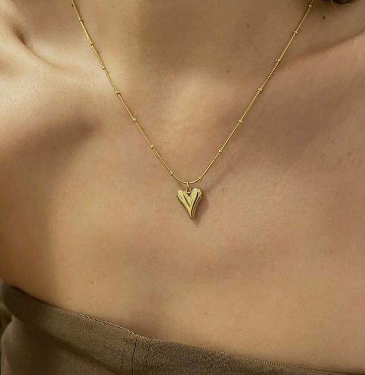 Puffed Heart Neck Chain